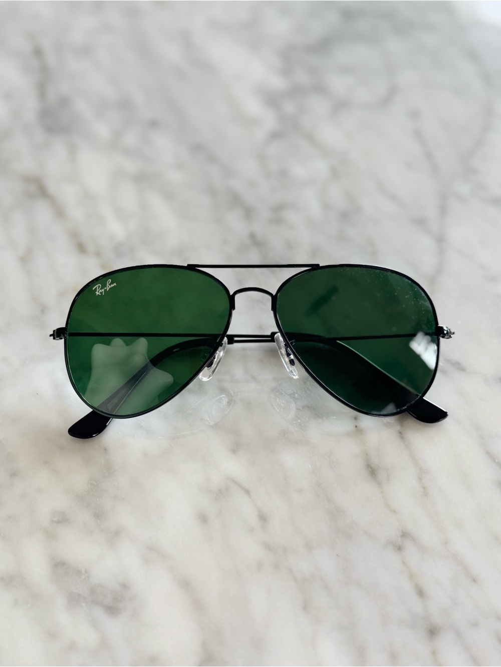 Ray-Ban Aviator Classic Sunglasses Black Frame G-15 Green Lens
